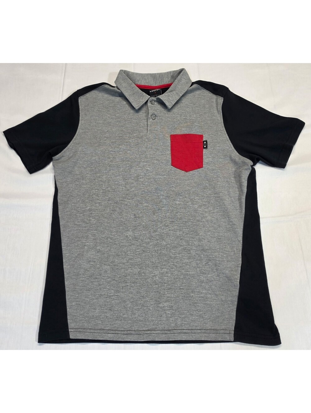 Oakley Men's Regular Fit Polo Shirt with Red Pocket, Size S/P